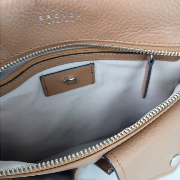 Radley London Wilton Way Casual Medium Leather Zip top Crossbody Bag - Picture 7 of 7